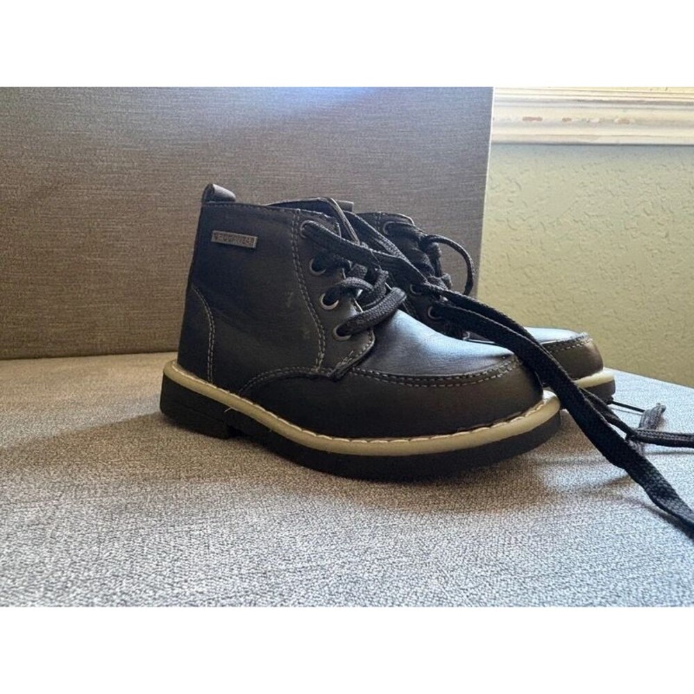 Rocawear Black Faux Leather High Tops Lace Up Toddler 6